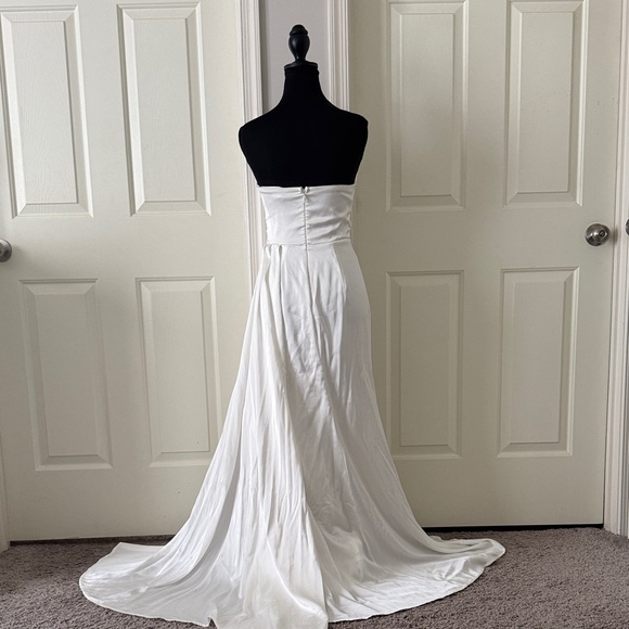 Fashion Nova White Strapless Dress - Picture 4 of 4